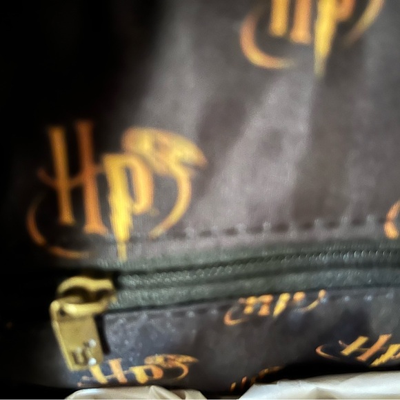 Lounge fly Harry Potter backpack 14 inch great for any Harry Potter fan net - Picture 9 of 12